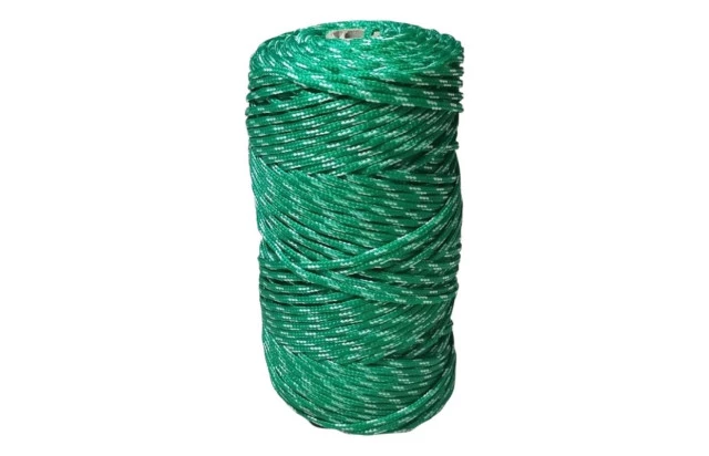 01 Corda Mescla Verde/Branca Poliéster Trançado 2mm 1/2Kg